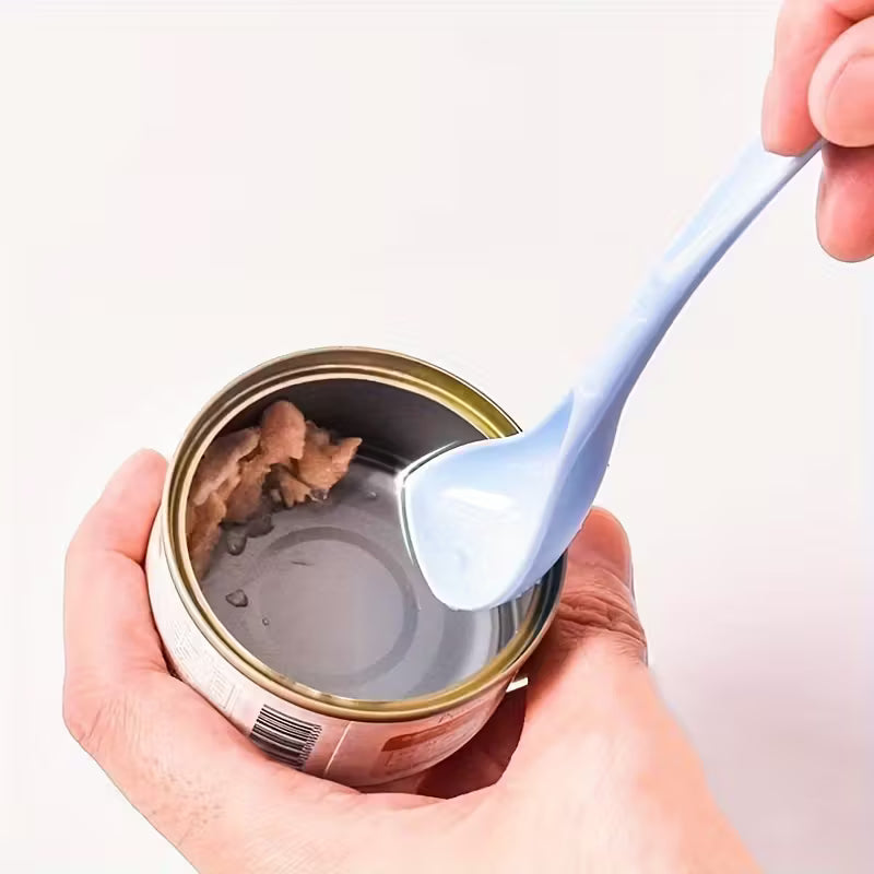 Juego de 2 tapas de silicona y 1 cuchara para conservación de alimentos.